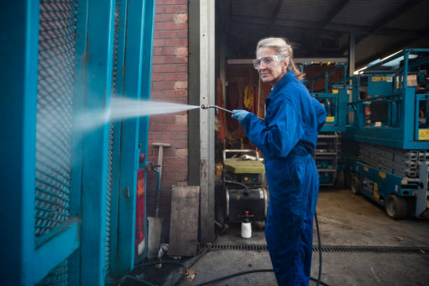 Best Spring Cleaning  in Tripoli, IA